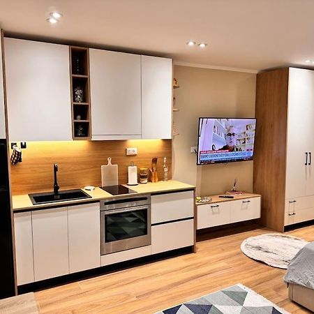 Hidden Gem 1 Apartment Tiranë Ngoại thất bức ảnh